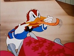 Дональд Дак - Свежая краска / Donald Duck - Wet Paint (1946 / DVDRip)