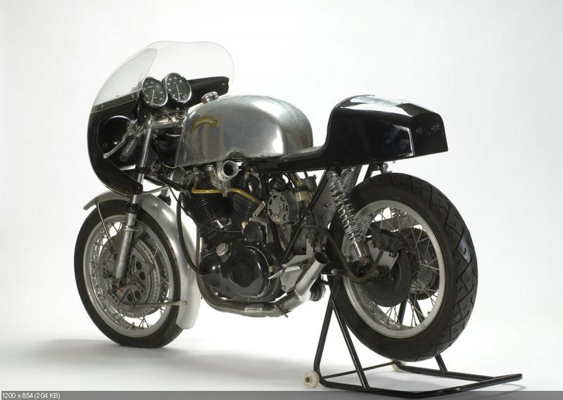 Гоночный мотоцикл  Egli-Vincent 1968